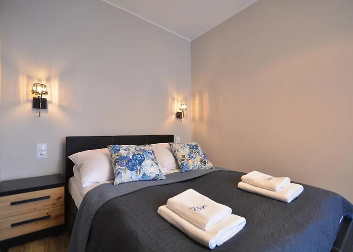 Bryza - Monte Cassino 8 - Centrum * Świnoujście