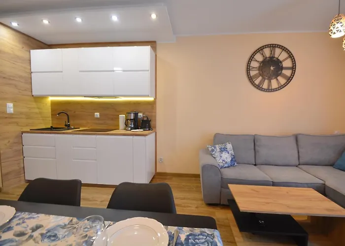 Bryza - Monte Cassino 8 - Centrum Świnoujście